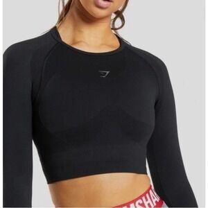 Gymshark Black Long Sleeve‎ Crop Top Workout Pullover Compression - M